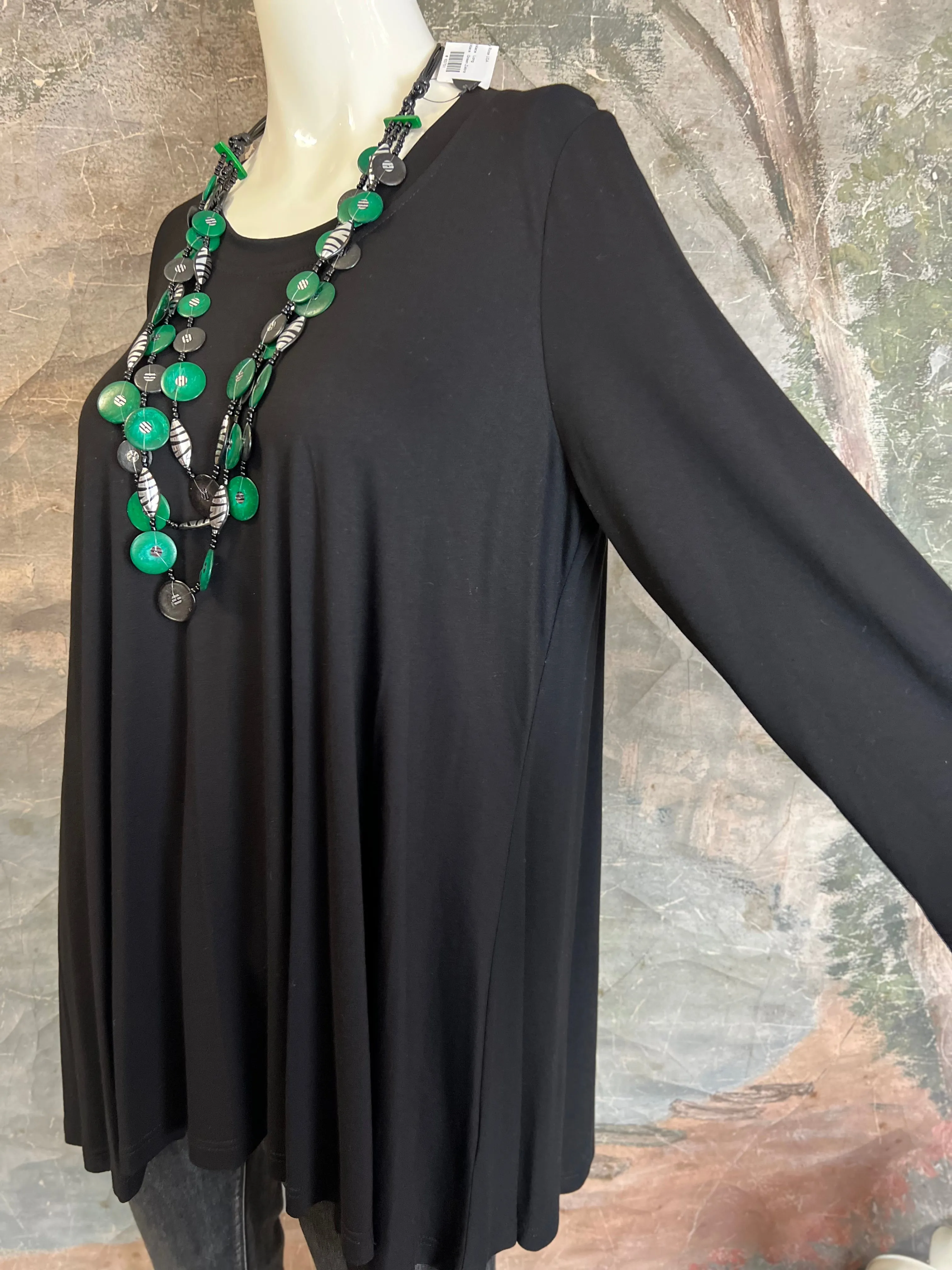 83443 Scoop Neck Hi Low Top