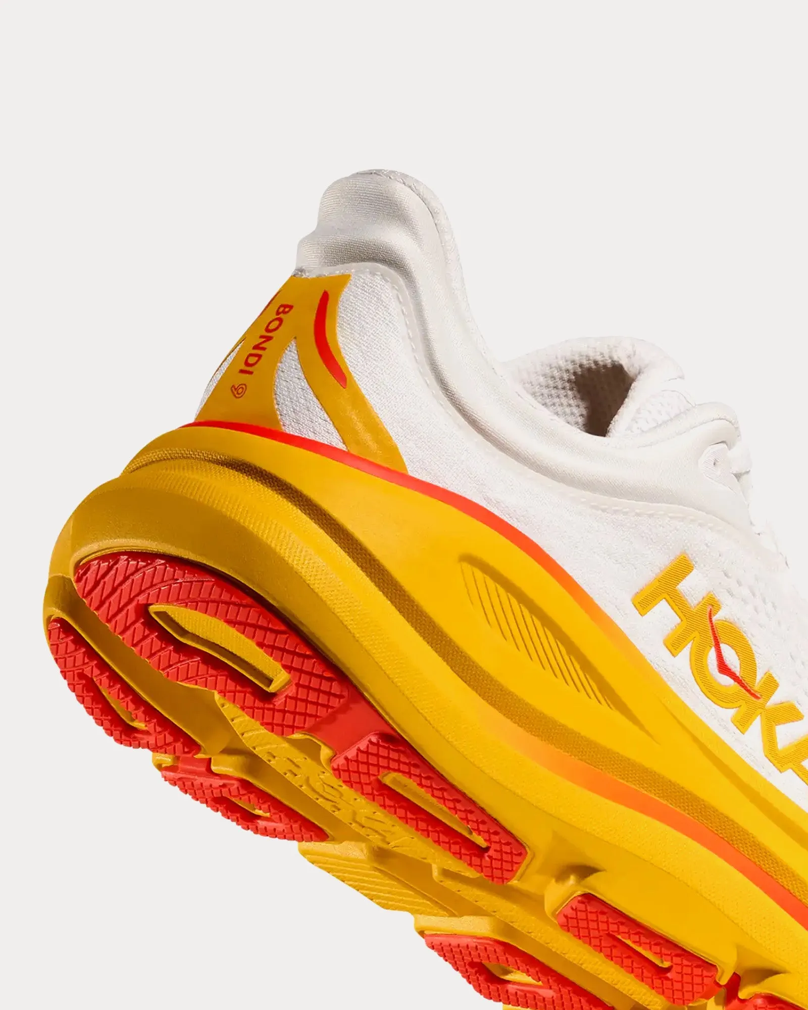 Bondi 9 Frost / Sunflower Running Shoes