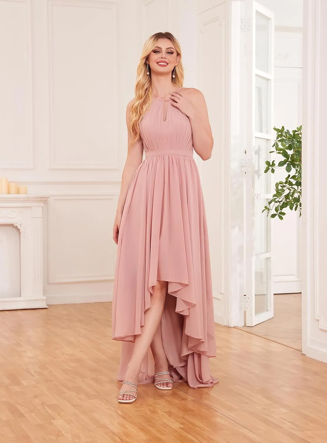 Elegant Halter Neck Bridesmaid Dresses for Wedding Pleated Top Chiffon A Line High Low Prom Dress Formal Gowns