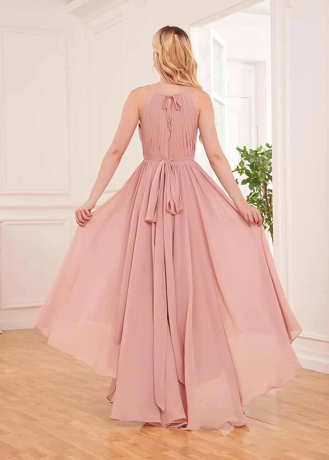 Elegant Halter Neck Bridesmaid Dresses for Wedding Pleated Top Chiffon A Line High Low Prom Dress Formal Gowns