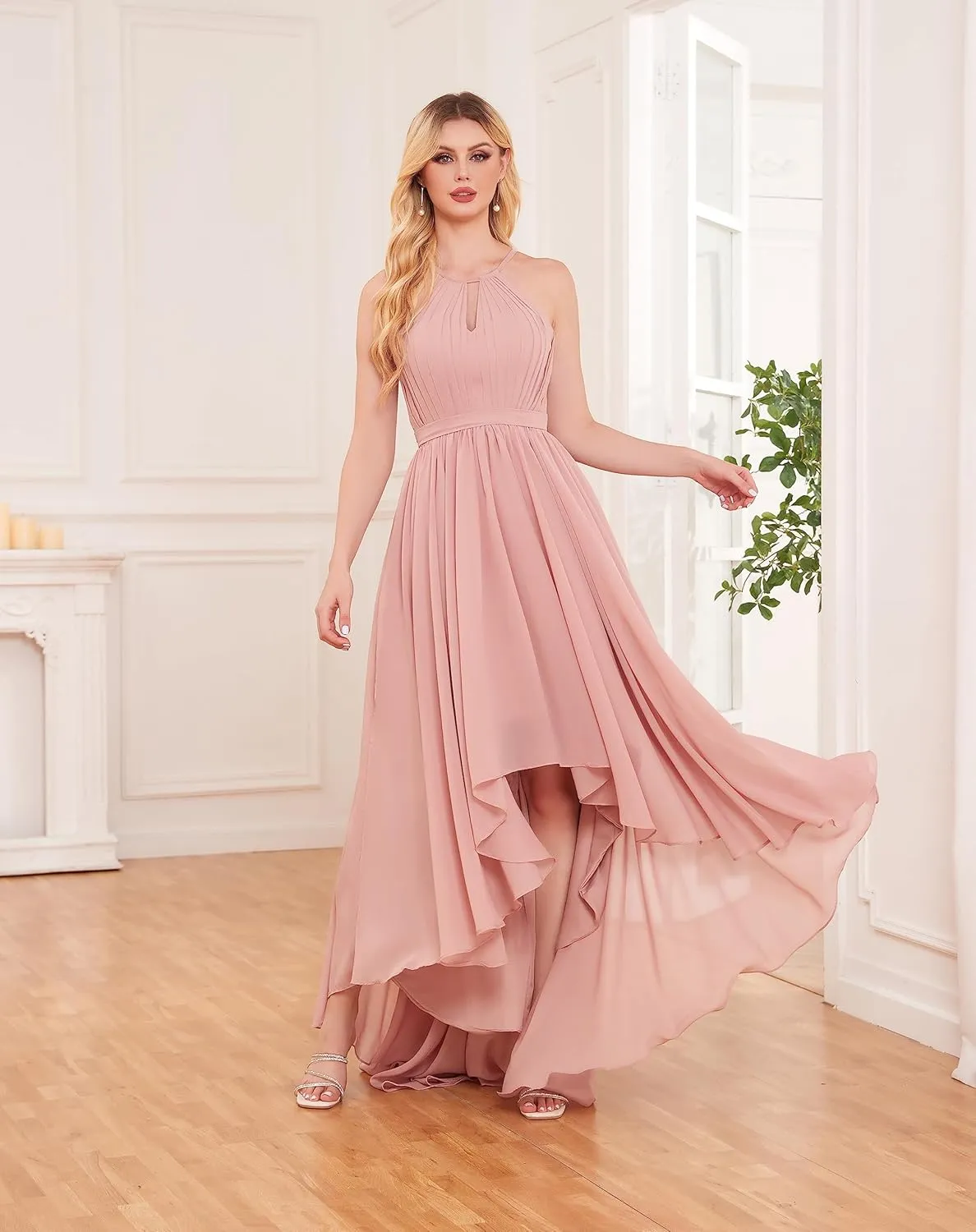 Elegant Halter Neck Bridesmaid Dresses for Wedding Pleated Top Chiffon A Line High Low Prom Dress Formal Gowns