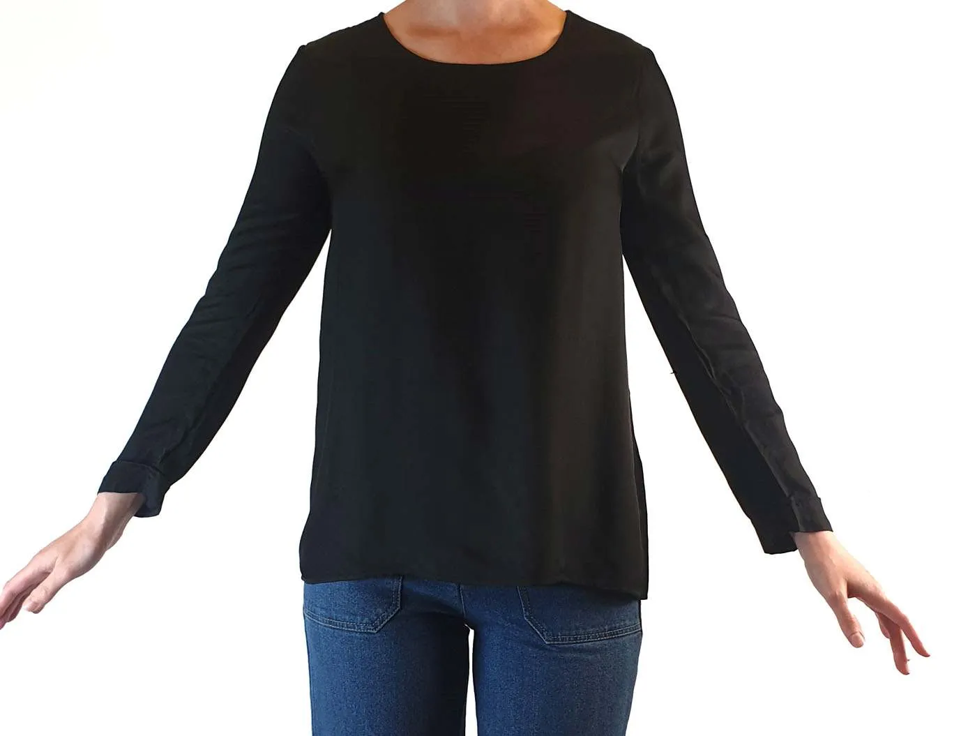 Elk black silky feel top size 6