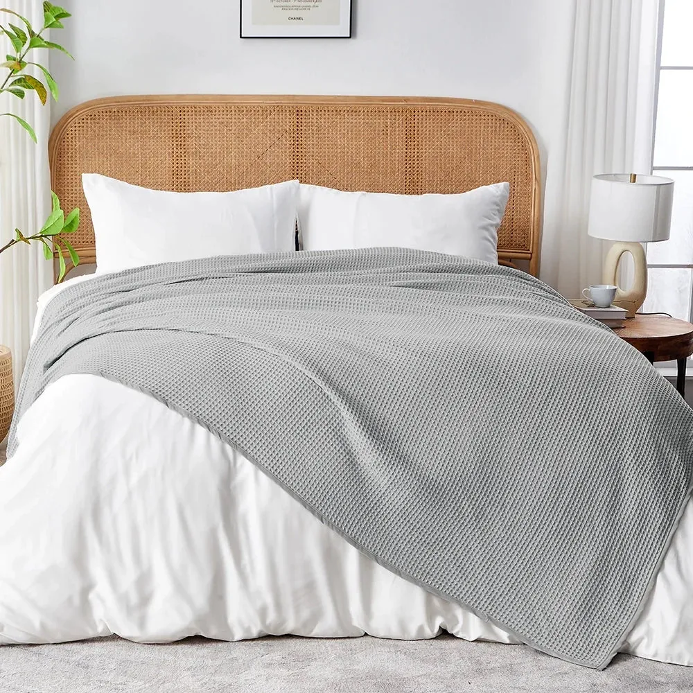 Eucalyptus Throw Blanket by SIJO