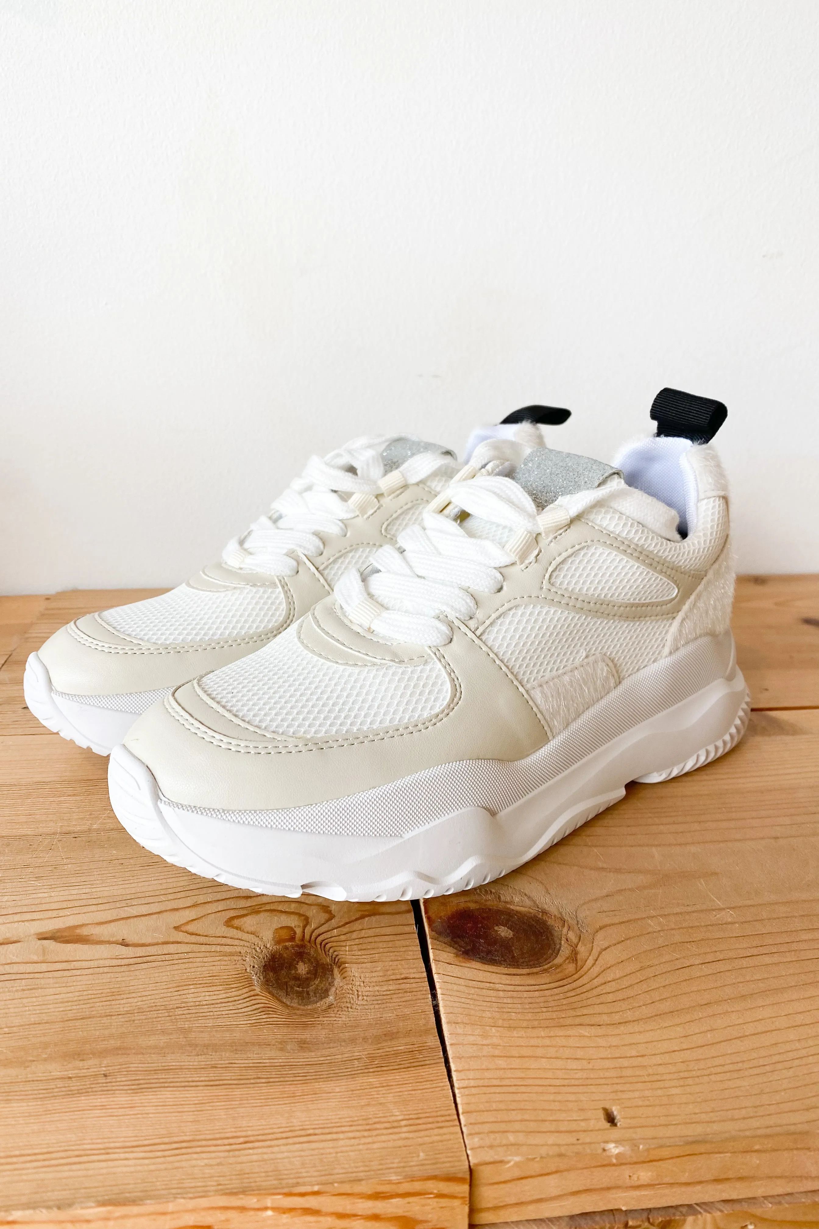 evie sneaker