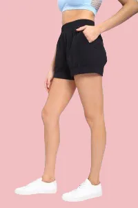 HIGHWAIST SHORT WITH CUFFED LEG