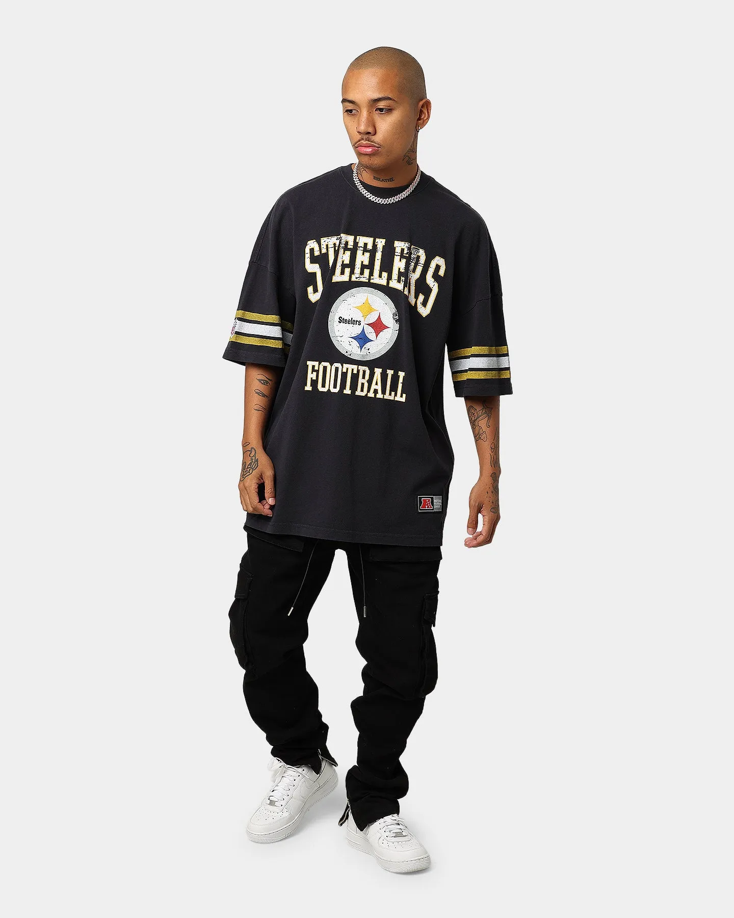 Majestic Athletic Pittsburgh Steelers NFL Crest Oversized T-Shirt Faded Black