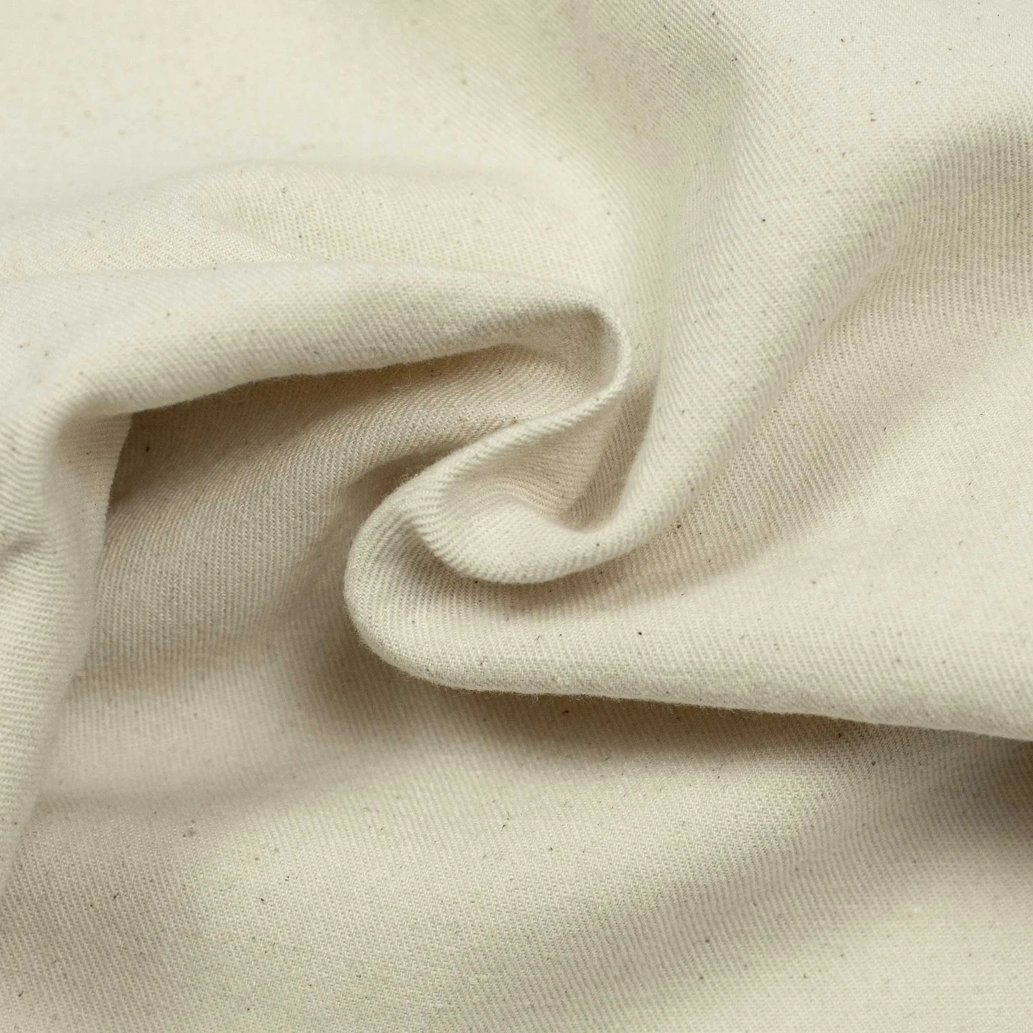 Military chino in unbleached cotton and linen slub twill (restock)