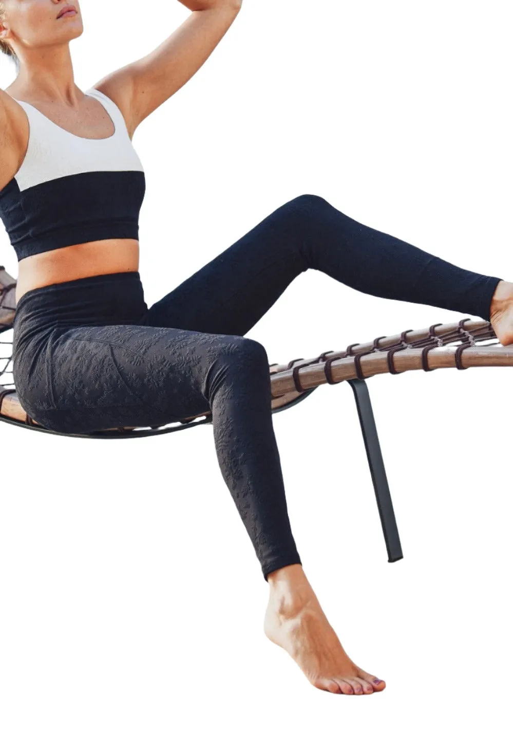 Mono B Textured Florette Jacquard TACTEL® Legging APH8070
