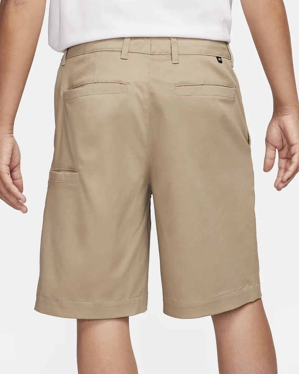 Nike SB El Chino Shorts in Khaki