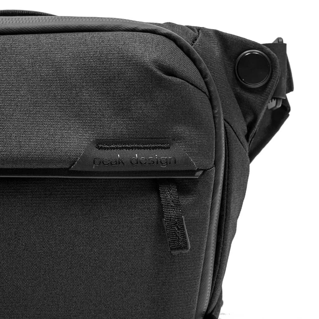 Peak Design Everyday Sling v2 (Black, 3L)