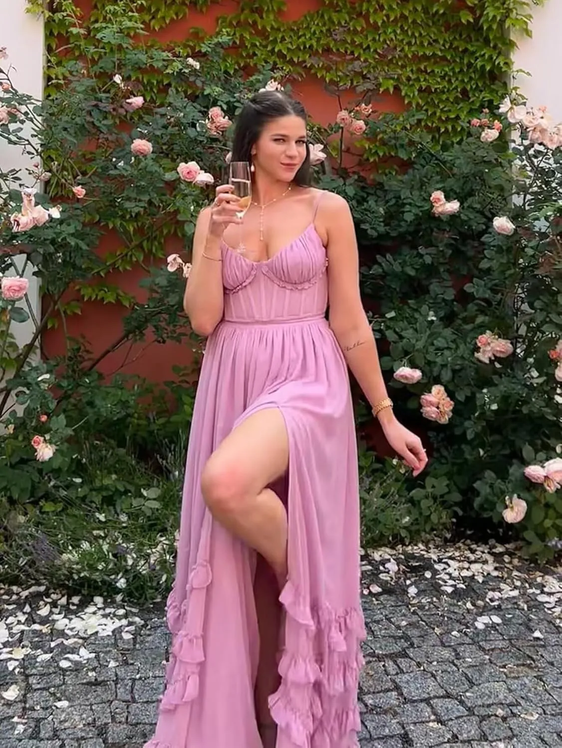 Spaghetti Straps Ruffles Prom Dresses for Women 2025 Chiffon Pleated V Neck A Line Formal Evening Gown with Slit