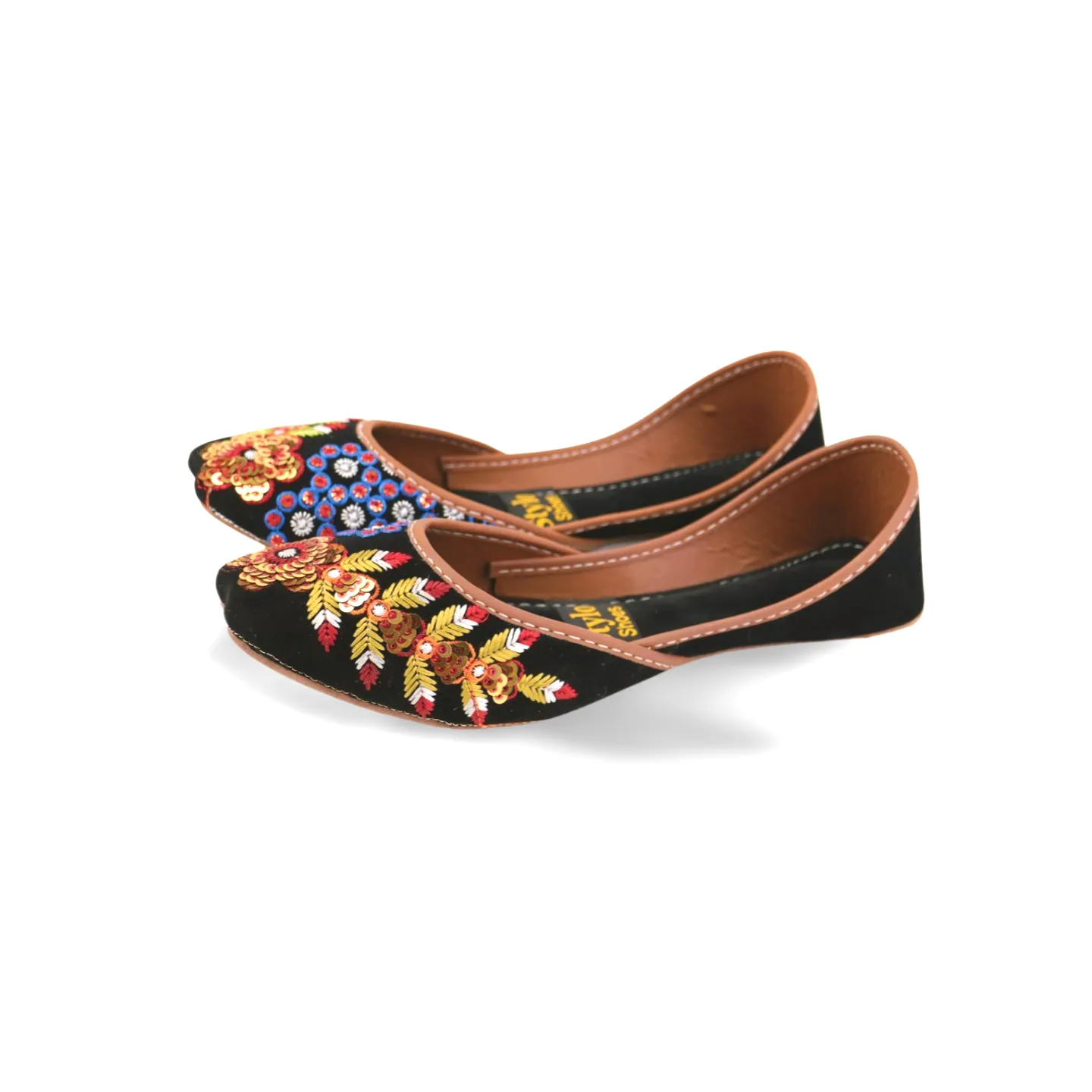 Stylish Velvet Embroidered Khussa for Girls - Traditional Pakistani Footwear with a Modern Twist - 03Khu
