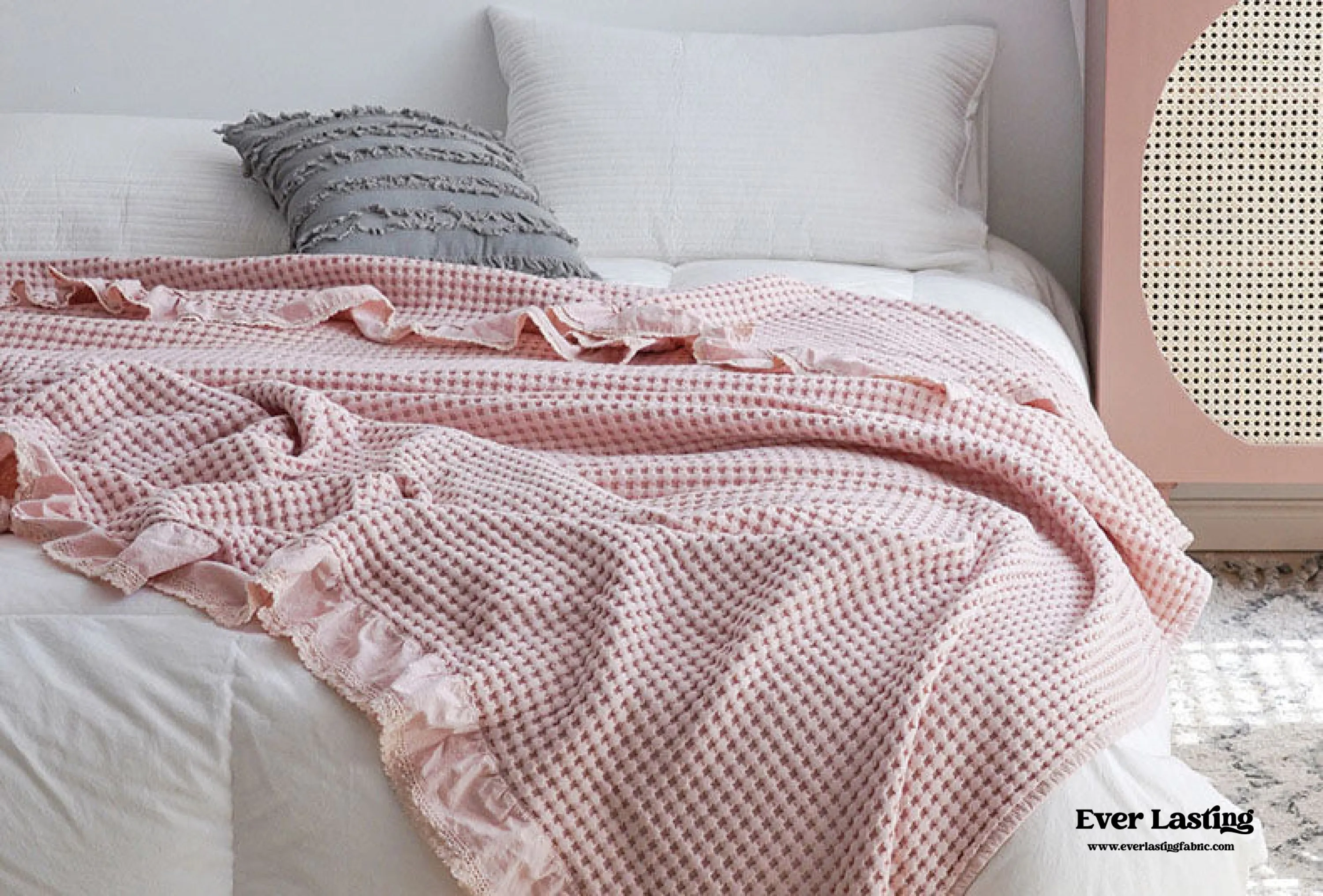 Textured Ruffle Cotton Blanket / Blue