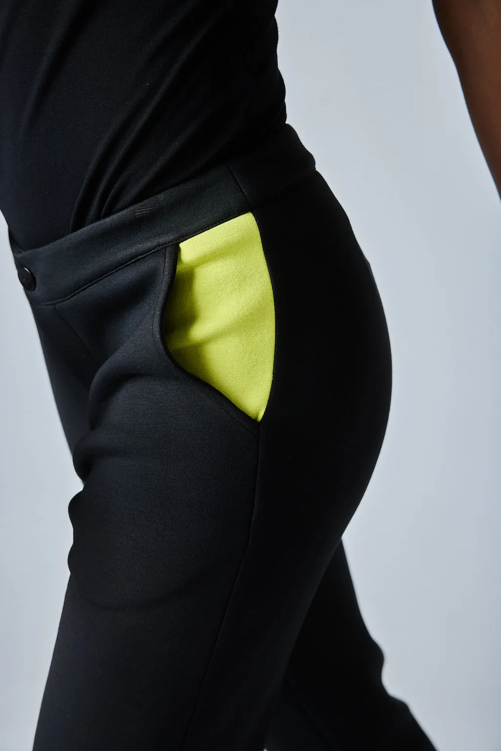 The Scuba Comfort Trouser