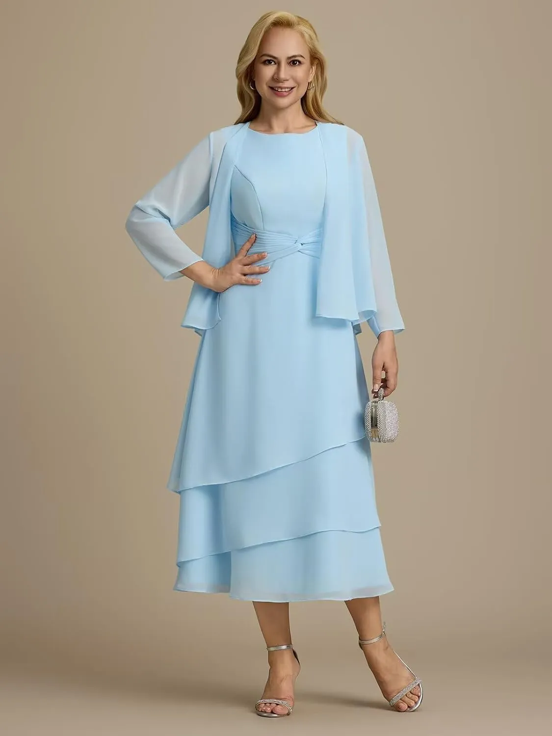 UZN Women's Long Mother of The Bride Dresses for Wedding Chiffon V Neck Long Sleeve Formal Evening Dress