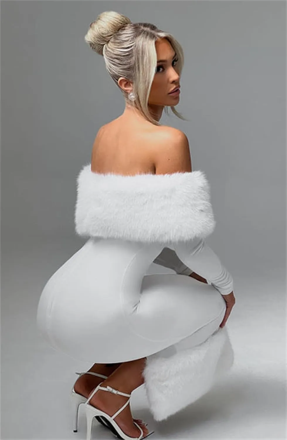 Womens Long Sleeve Wedding Dresses for Brides Off Shoulder Ruched Satin Faux Fur Midi Gowns