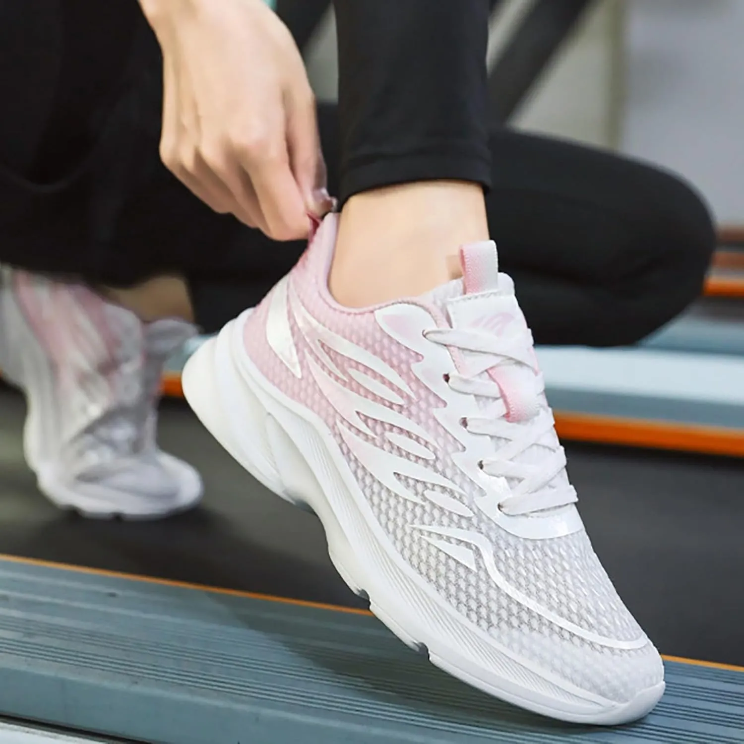 Womens Non Slip Work Shoes Breathable Mesh Comfortable Soft Sole Walking Sneakers Business Gym Workout Sports Shoes